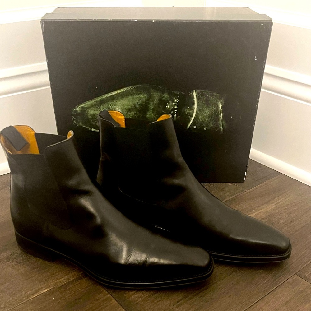 Magnanni Top Low Boots - Black Leather